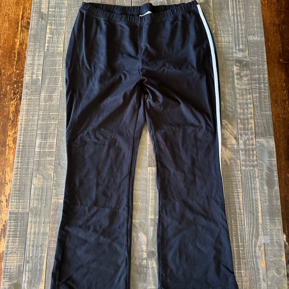 Woman Within Black Baby Bootcut Leggings Size 18/20 Petite